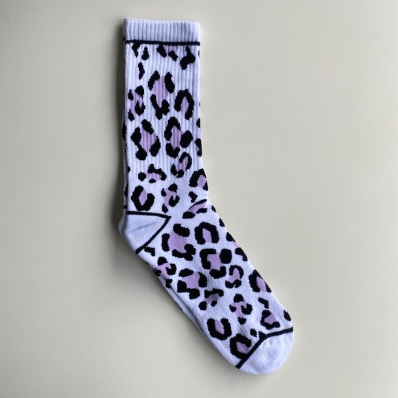 Men's Leopard Print Terry Socks - Picture 6 of 6